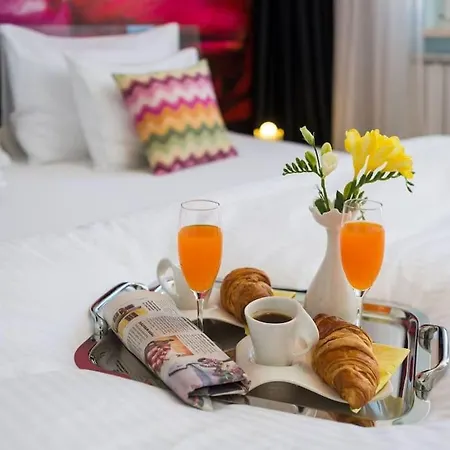 Brilliant Blue Luxury سبليت