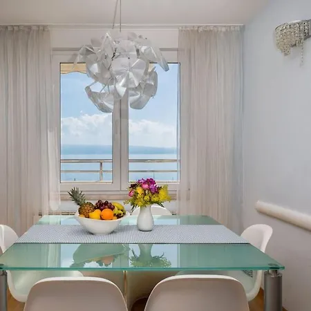 Brilliant Blue Luxury Apartment Split