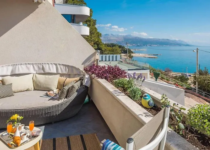 Brilliant Blue Luxury Apartman *