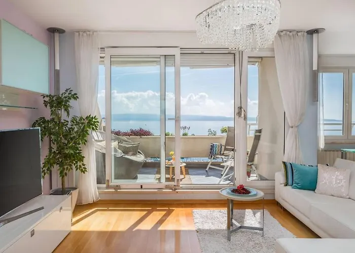 Brilliant Blue Luxury Split